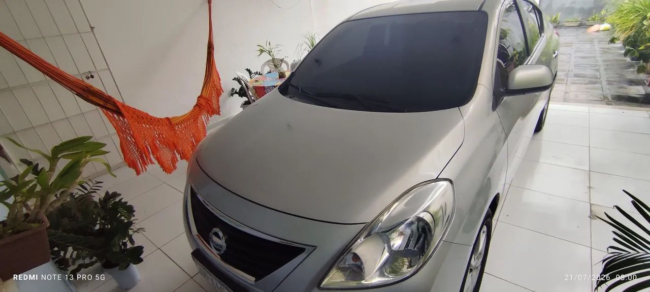 Nissan Versa VERSA SL 1.6 16V Flex Fuel 4p Mec. 2013
