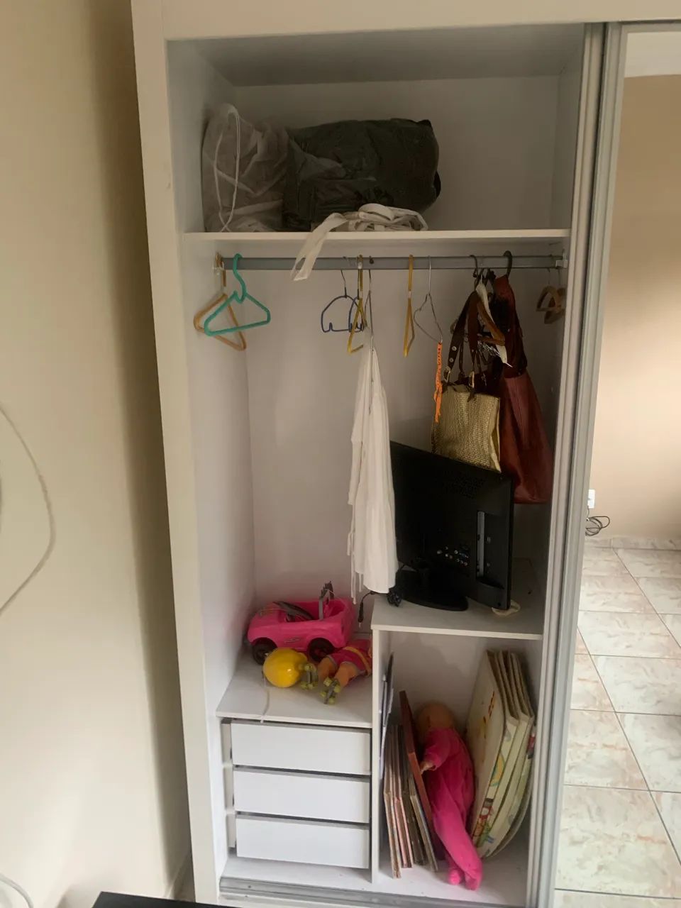 Armário de Quarto - Foto 2
