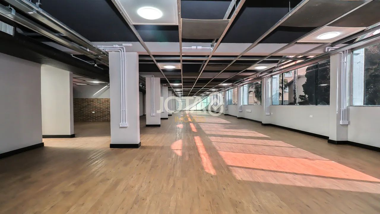 CASA COMERCIAL NO CENTRO CIVICO COM 680M² Casa Comercial No Centro Civico Com 680m² - Foto 4