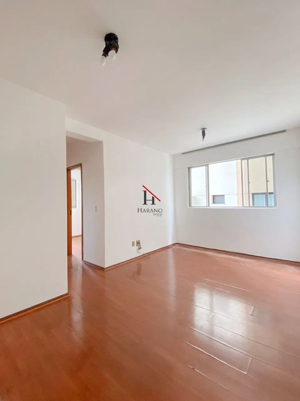 Apartamento com 2 dormitórios no Centro de Londrina