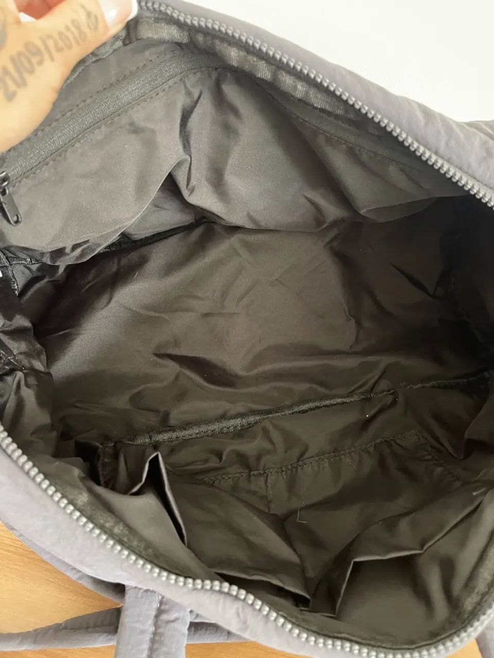 Bolsa Glowmode 16 L cinza nunca usada! - Foto 2