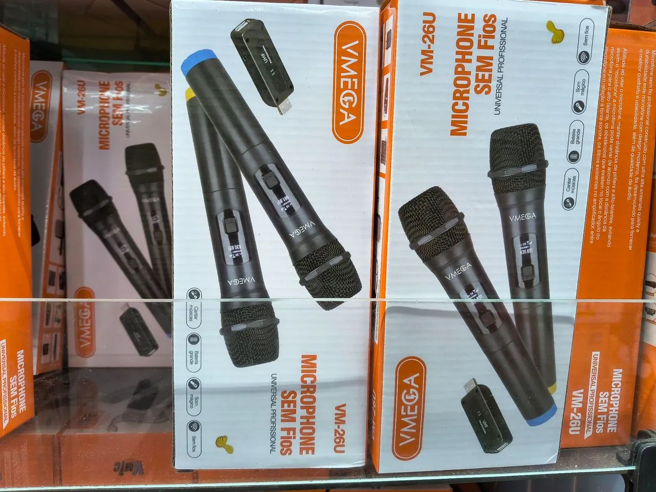 Microfone duplo sem fio pra karaokê  - Foto 2