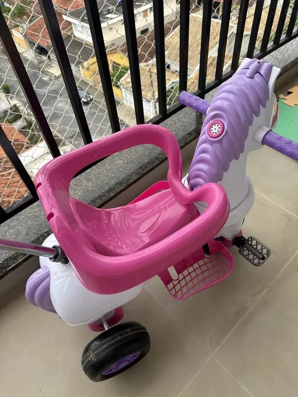 Carrinho De Passeio e Pedal Infantil Potó Cavalinho Calesita - Foto 2