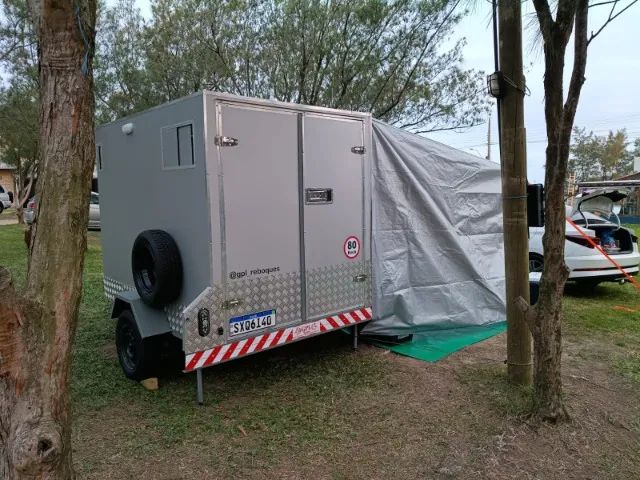 Vendo Trailer Camper 2025, pouco uso e documentação em dia - Foto 3