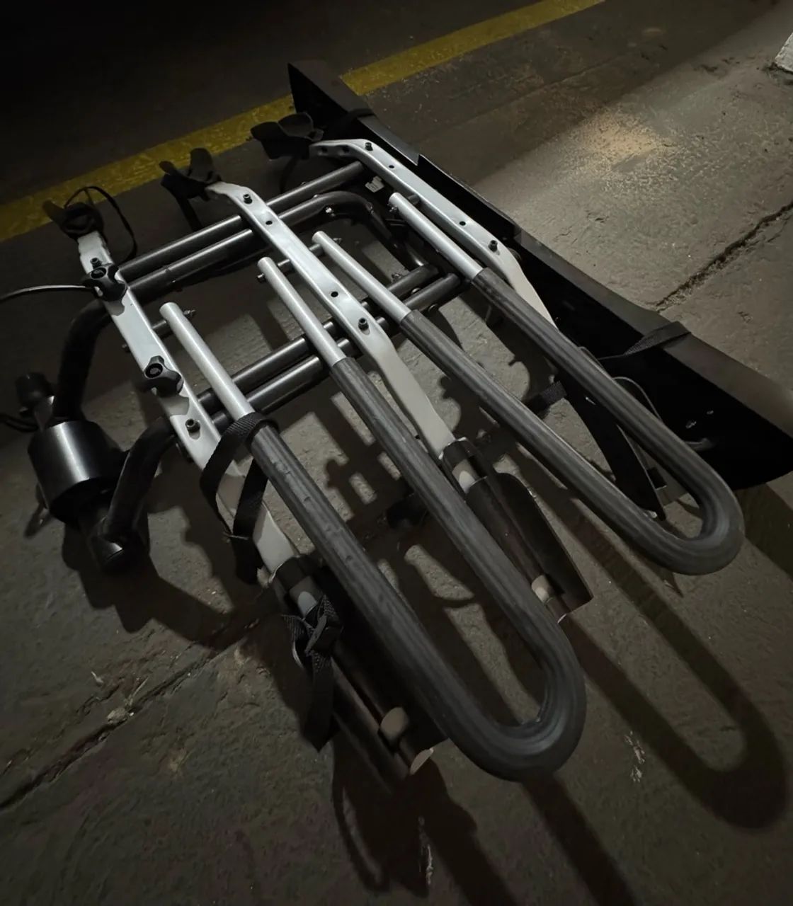 Suporte transbike THULE 3bikes - Foto 3