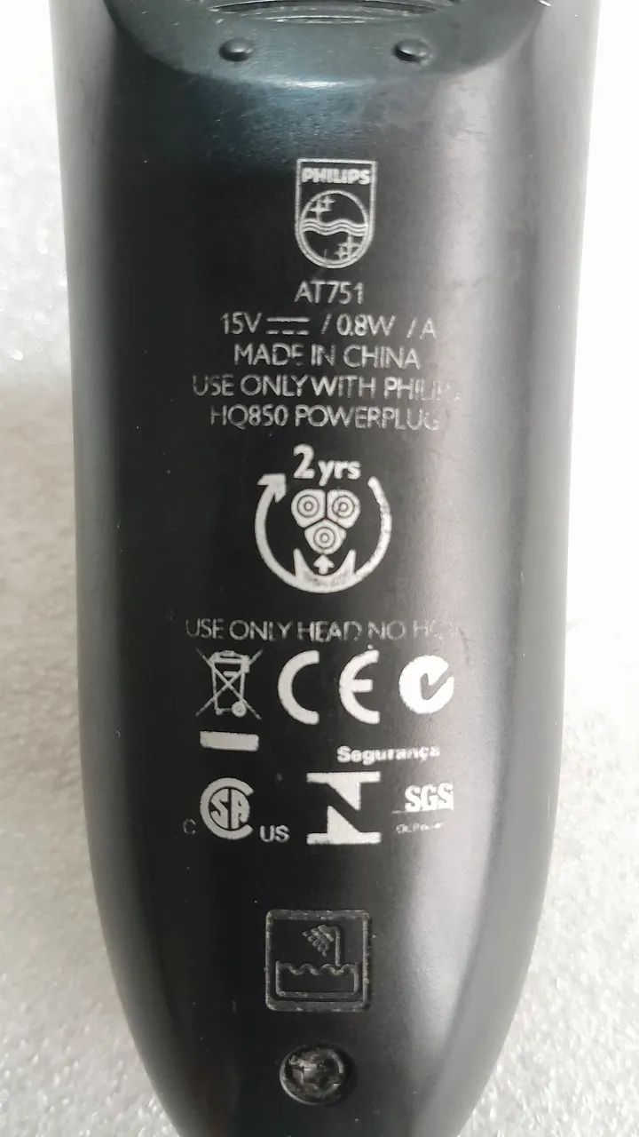 " BARBEADOR ELÉTRICO PHILIPS AQUA TOUCH AT751 " - Foto 4