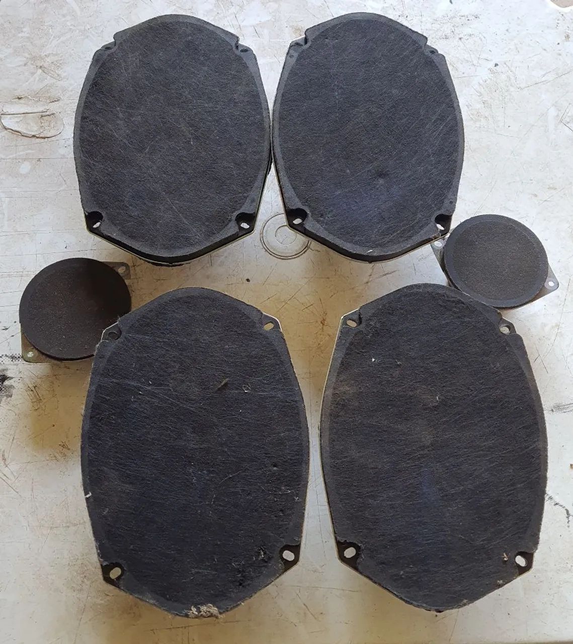 Alto-falantes de carro 