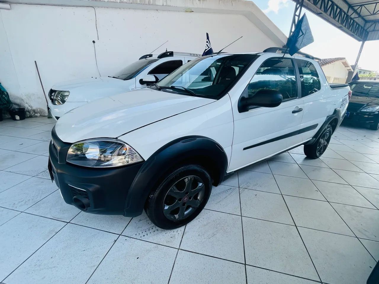 Fiat Strada Working Celeb.1.4 Fire Flex 8V CD 2015 - Foto 2