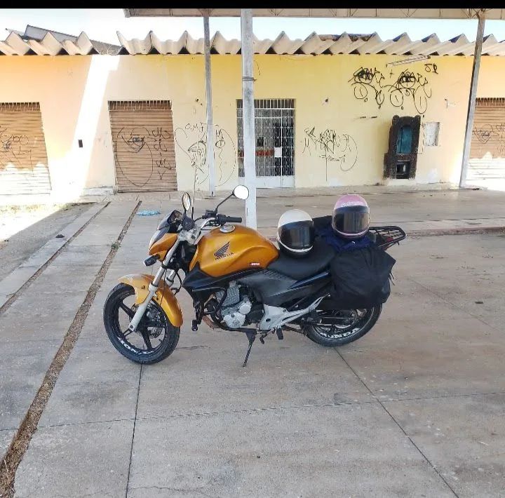 Honda cb 300 2009/10 - Foto 2