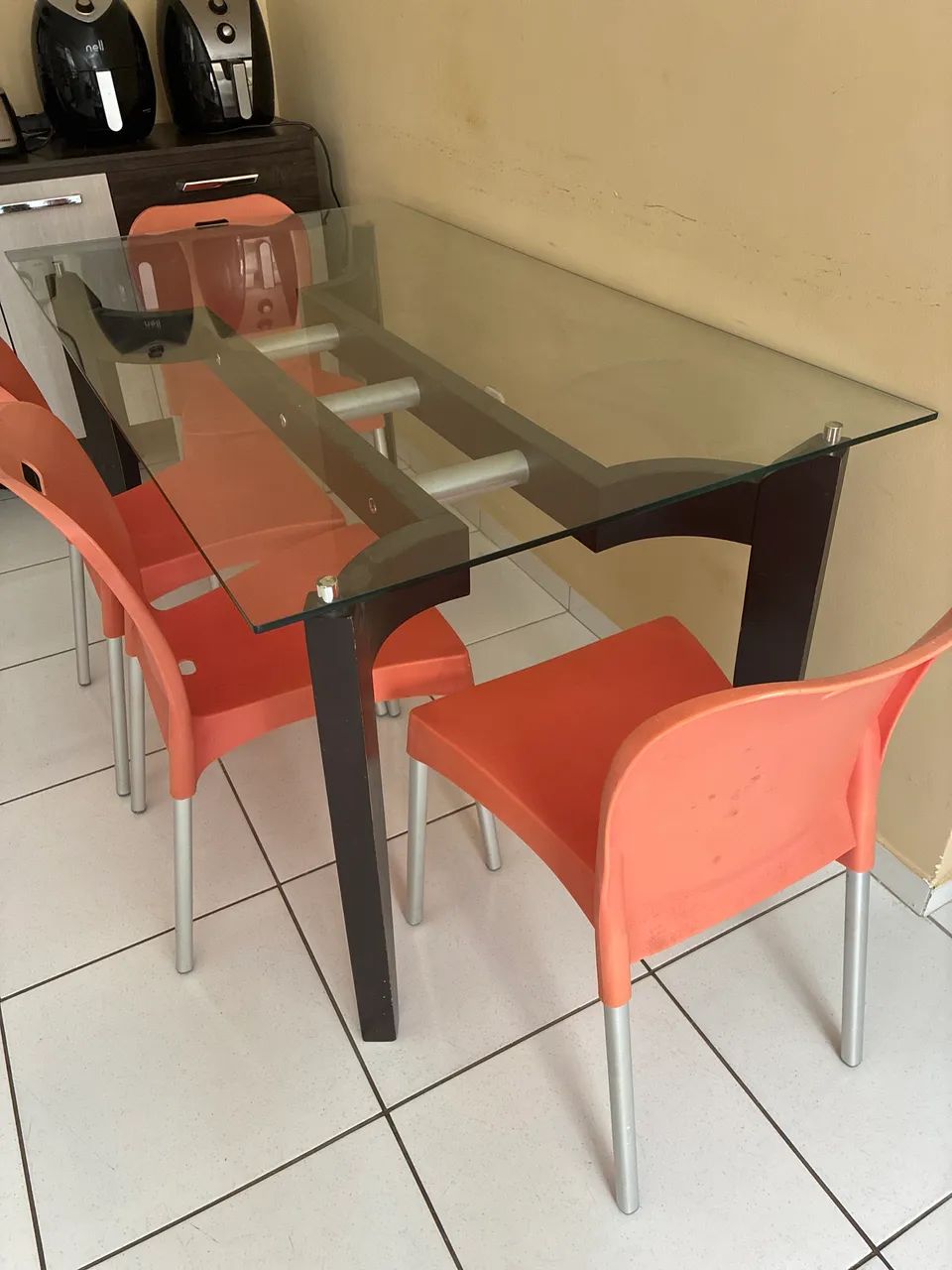Mesa com 4 cadeiras  - Foto 2