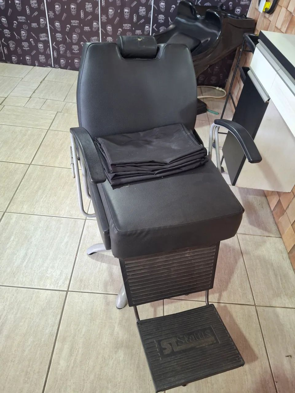 Vendo cadeira de barbearia 