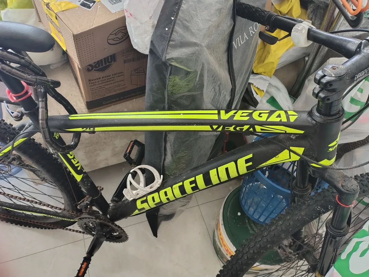 Vendo bicicleta Vega Spaceline aro29 semi nova