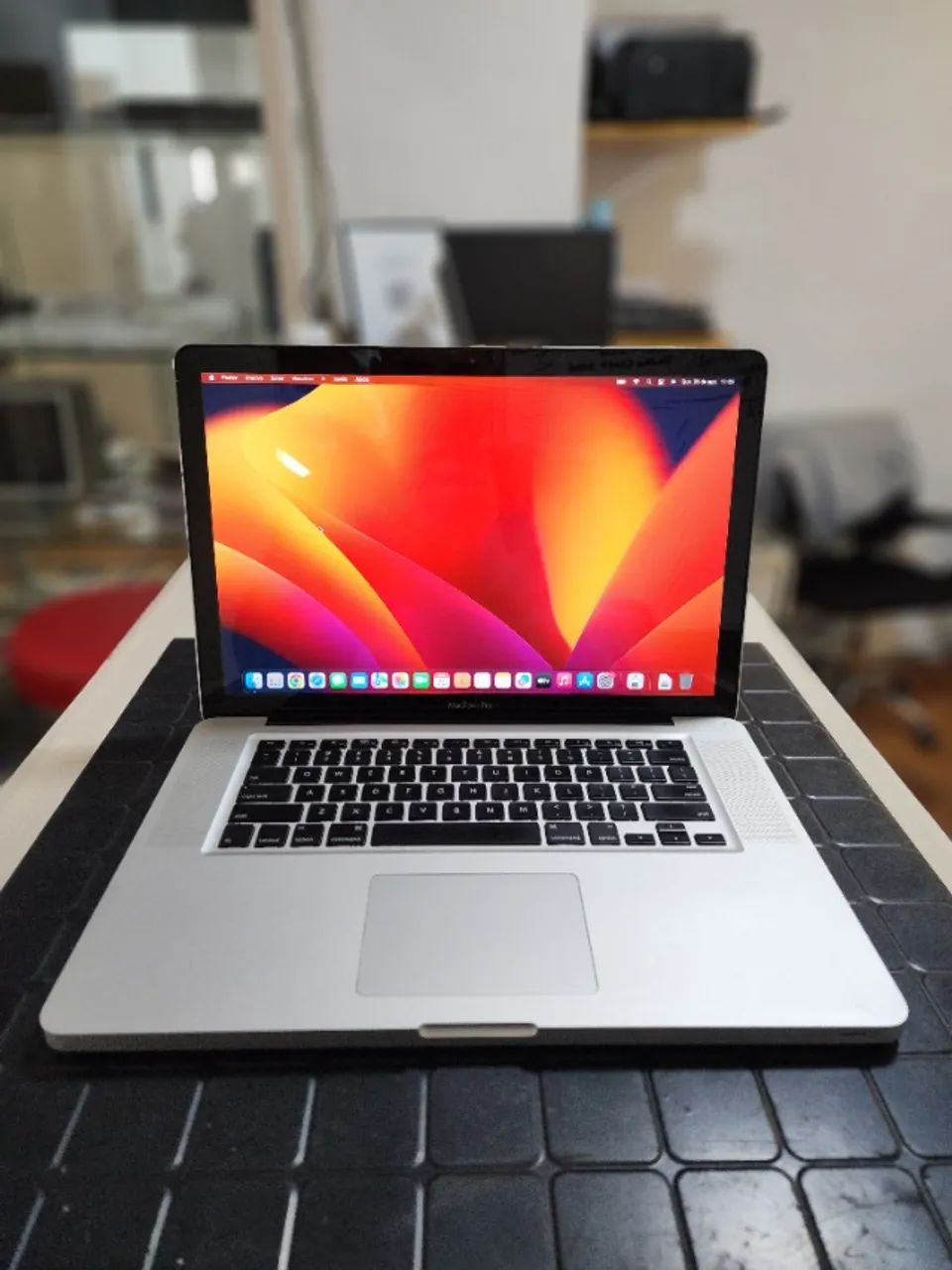Macbook Pro Intel Core i7 8GB 256GB SSD  - Foto 2