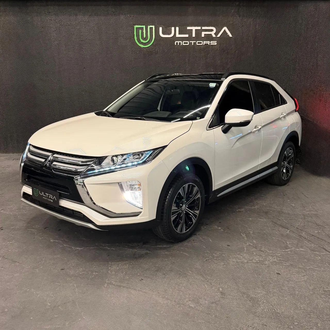 Mitsubishi Eclipse Cross HPE 1.5 16V 165cv AUT 2022 - Foto 3