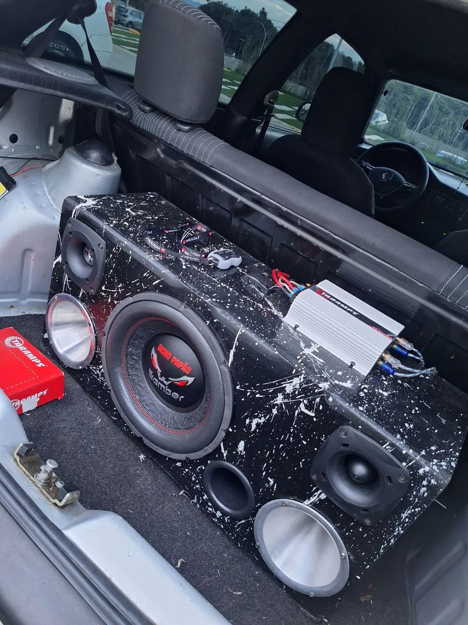 Caixa trio 12 polegadas 