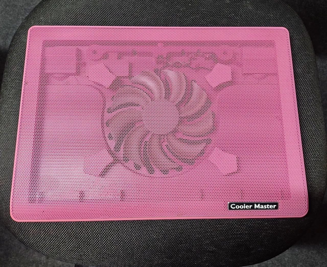 BASE PARA NOTEBOOK COM COOLER ROSA E PRETA 
