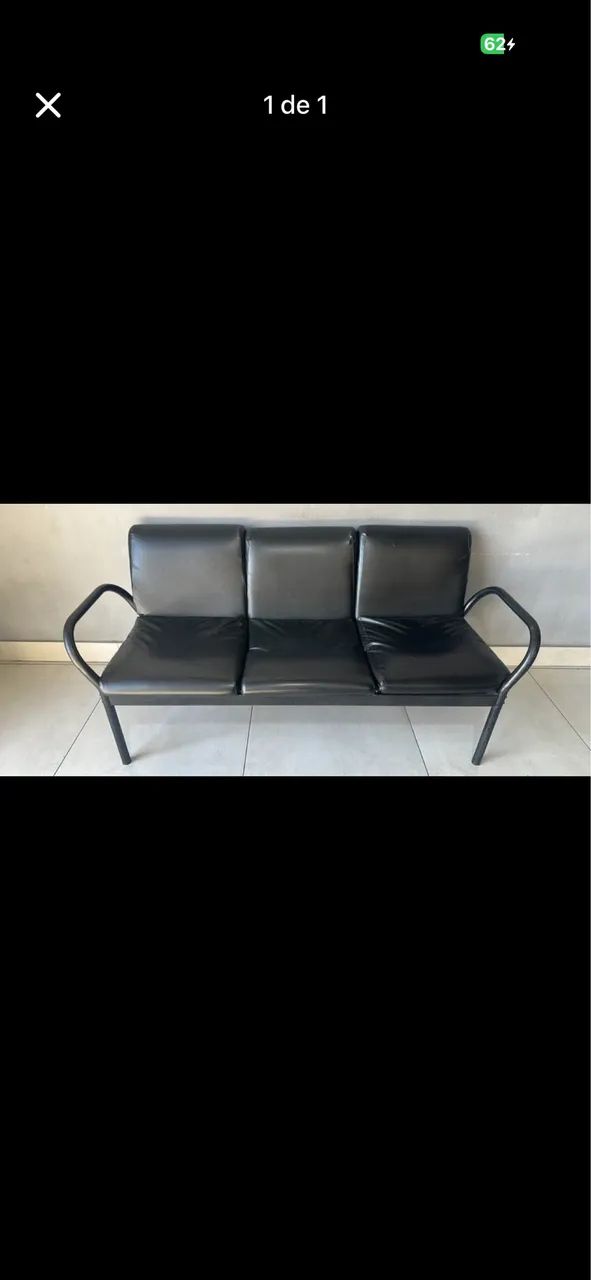 SOFA 3 lugares muito novo