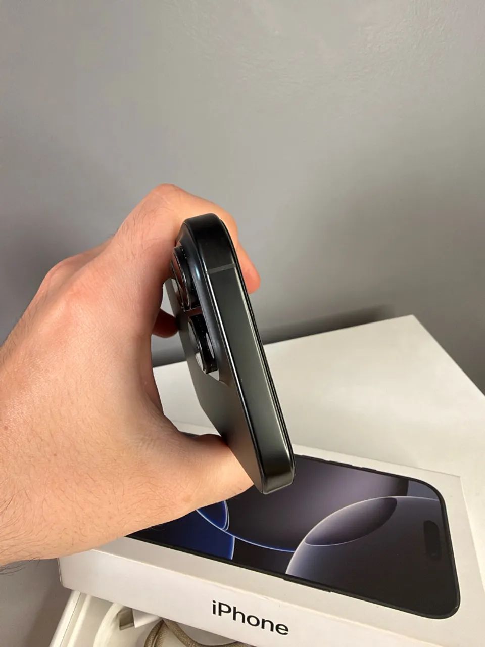 iPhone 16 Pro 512GB -  90% de bateria - Foto 3