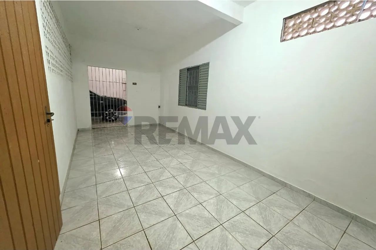 Casa em Jacaraípe com quintal e 4 Quartos! - Foto 5