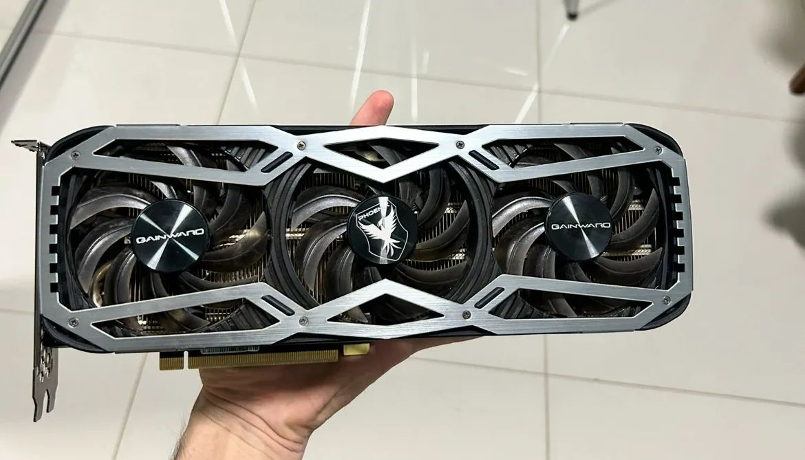 Rtx 3070 gainward phoenix  - Foto 5
