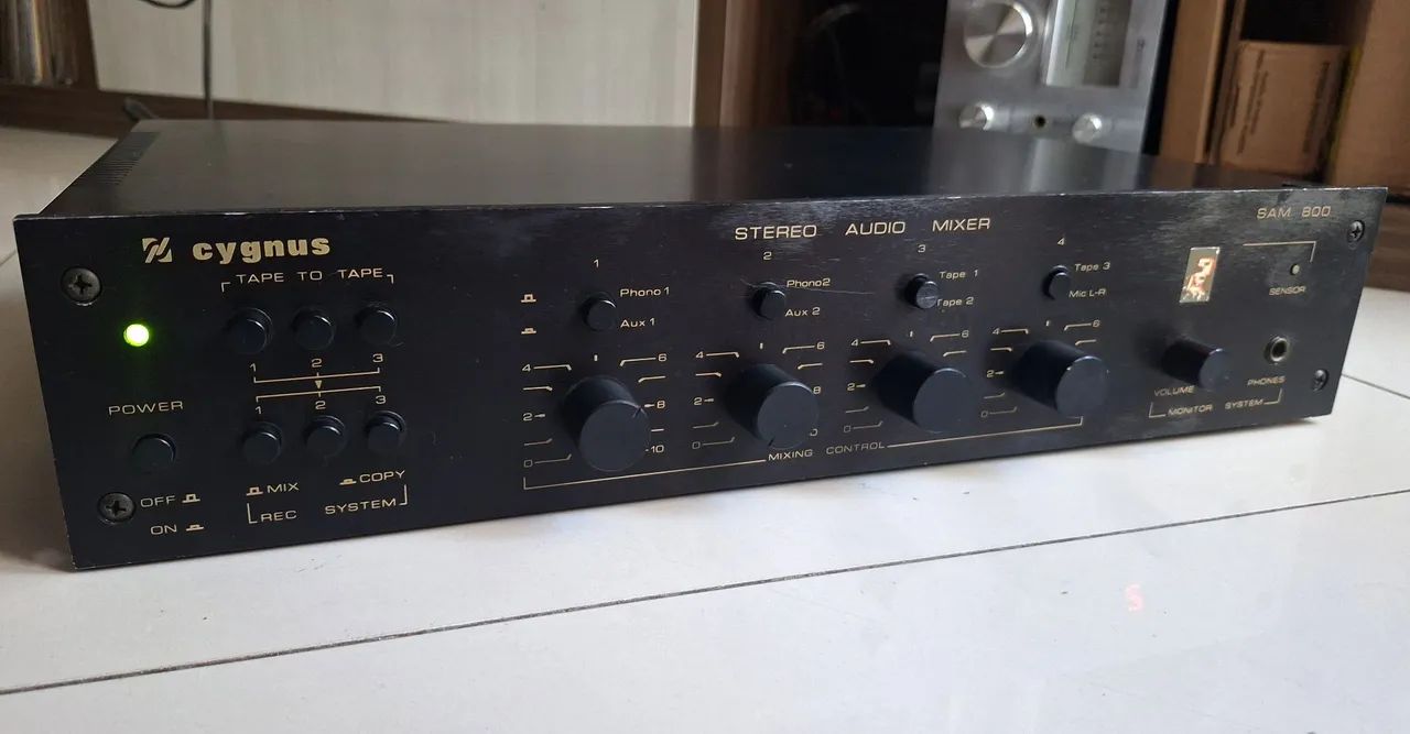 STEREO ÁUDIO MIXER CYGNUS SAM 800 - Foto 2