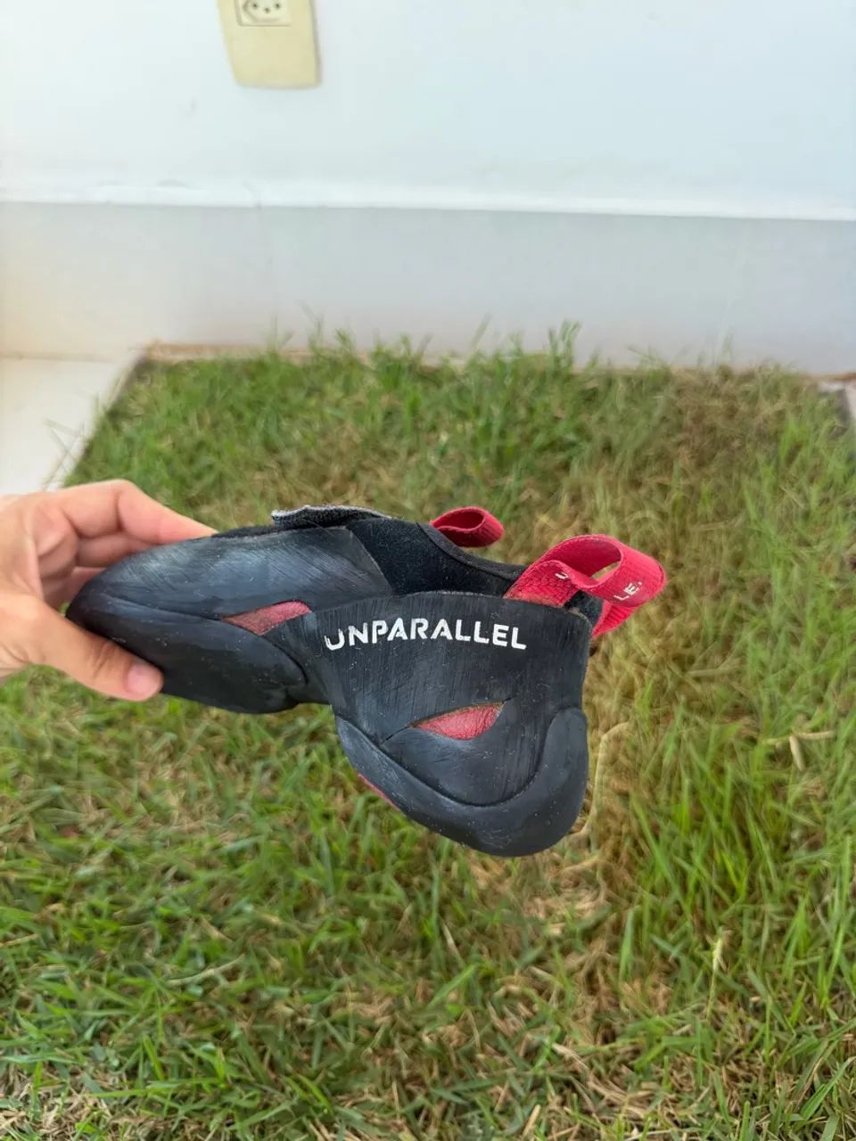 Sapatilha de escalada FLAGSHIP PRO (black/red) - UNPARALLEL - Foto 4
