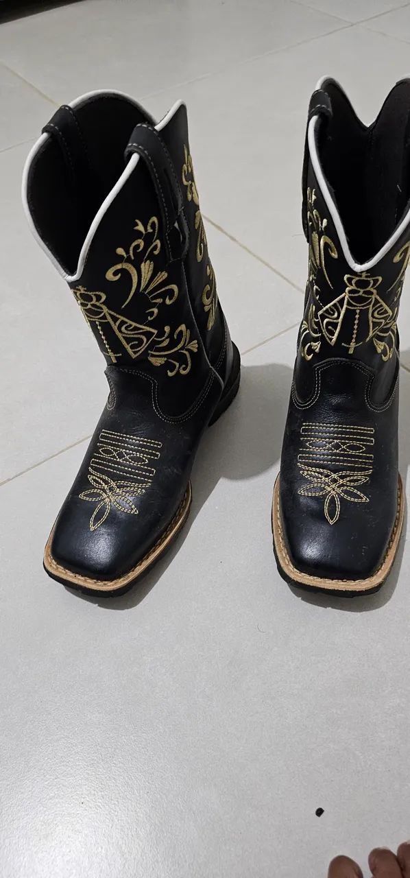 Vendo botas! GUARAPARI-ES  - Foto 4