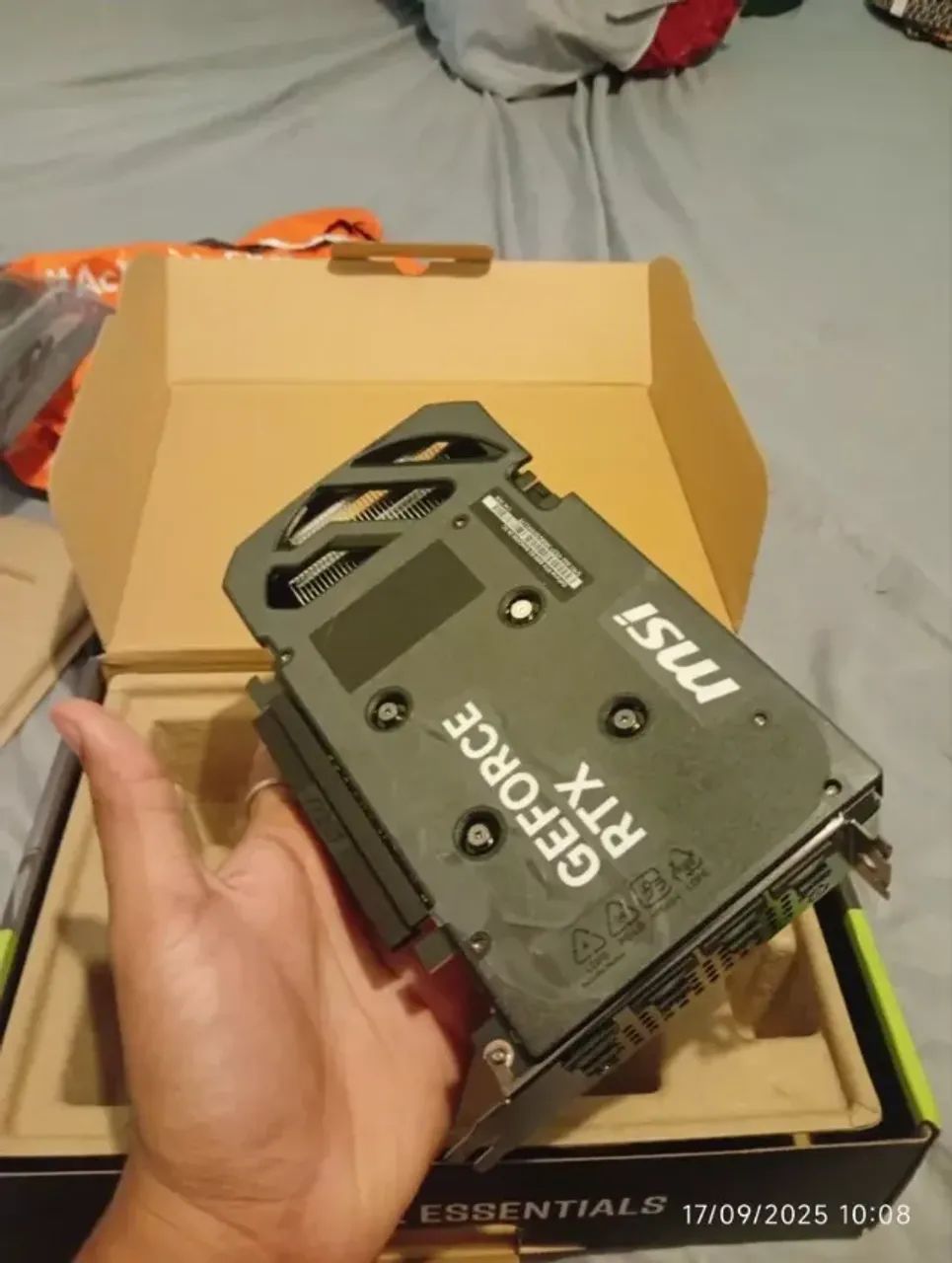 RTX 5060 8GB - Foto 2