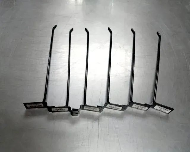 50 Ganchos 25cm Parede Canaletada NOVO - Foto 2