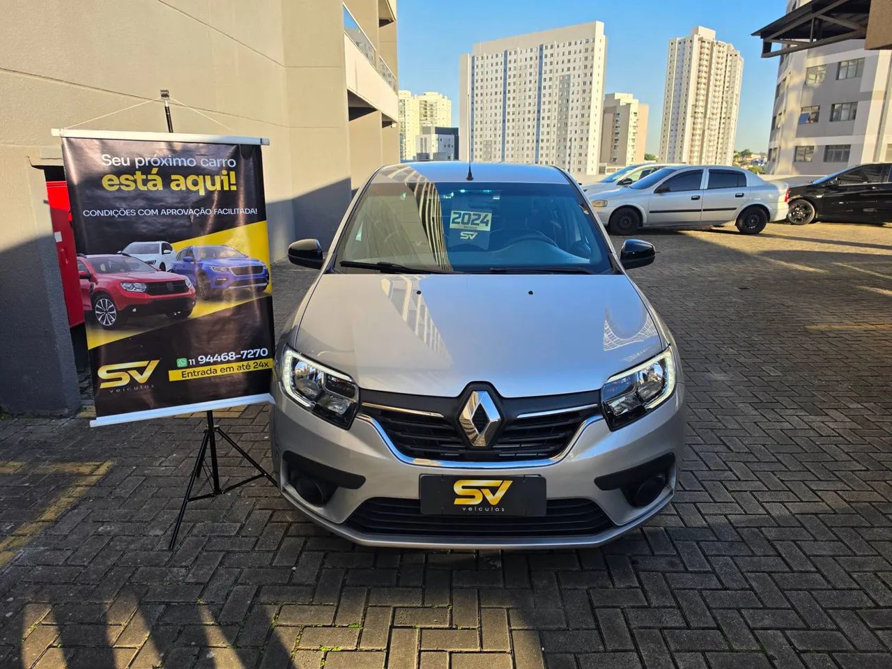 Renault Logan Zen Flex 1.0 12V 4p Mec., foto 4 de 19