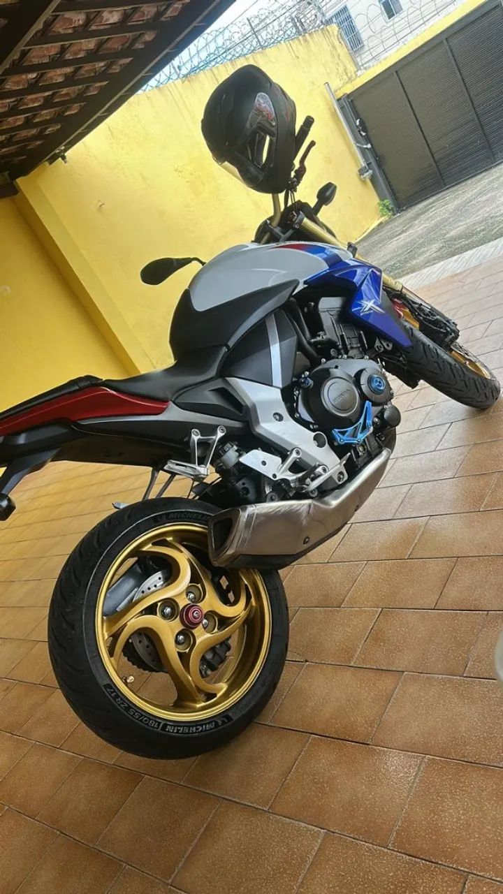 Honda CB 1000r 2013 - Foto 5
