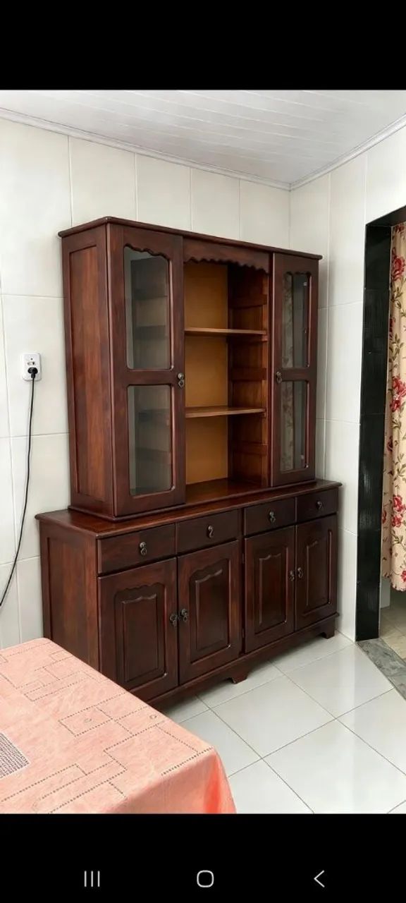armário de madeira maciça com design clássico e elegante. - Foto 3
