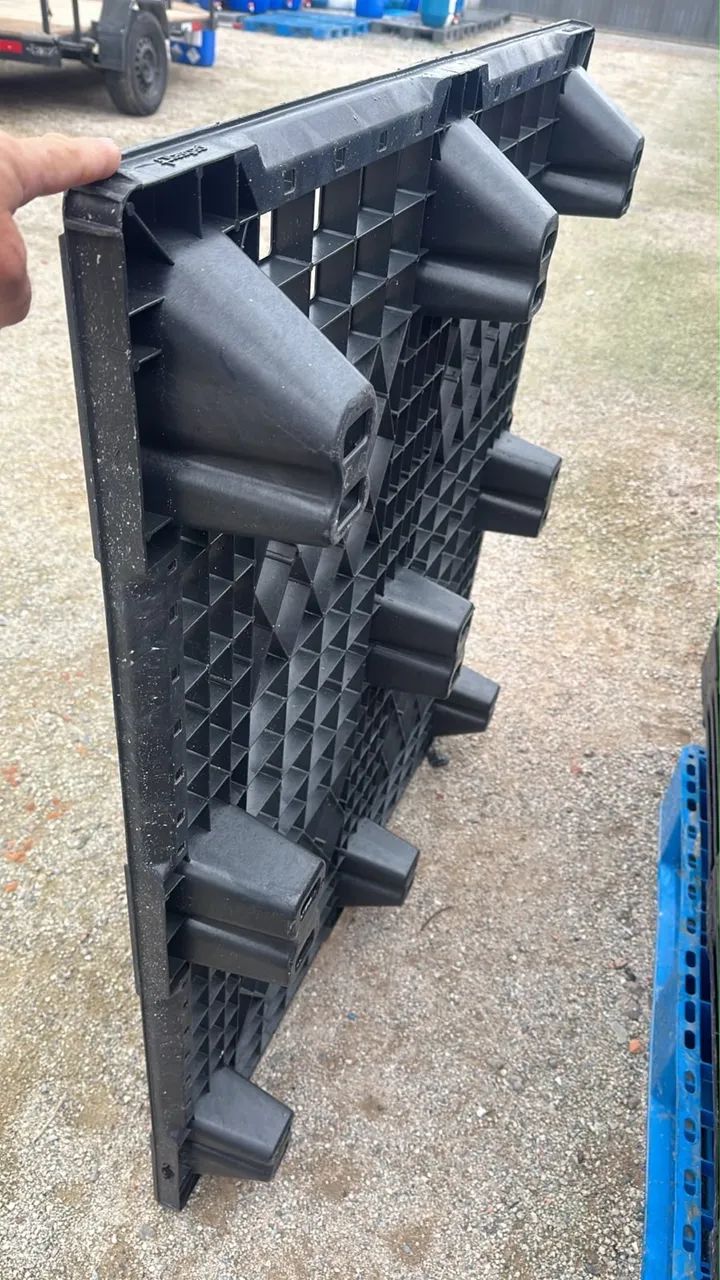 Pallet plástico de encaixe, medida 1x1,20