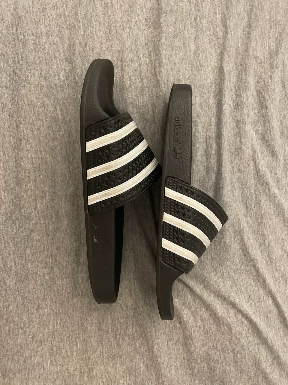 Chinela Adidas Adilette