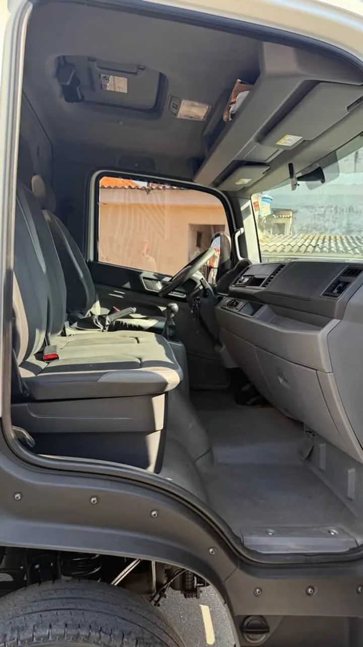 Vw delivery express baú seco 2019 - Foto 5