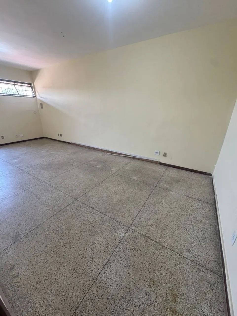 Sala para Alugar | 12m² | Banheiro Próprio | Energia Individual - Foto 5