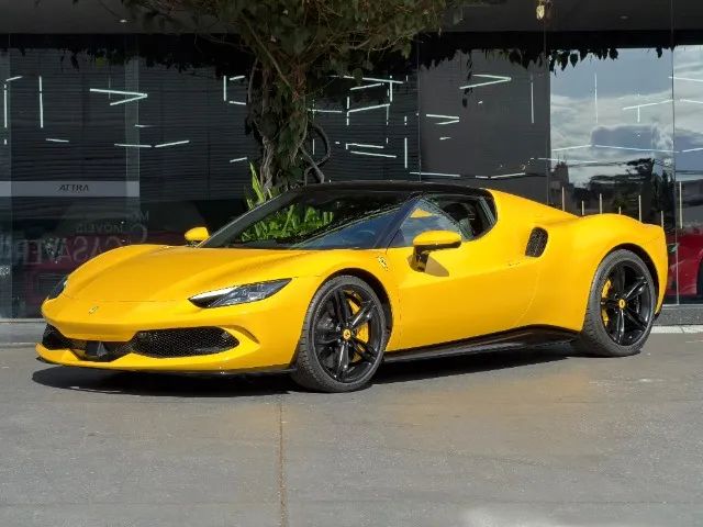 Ferrari 296 GTB (hibrido) 2025