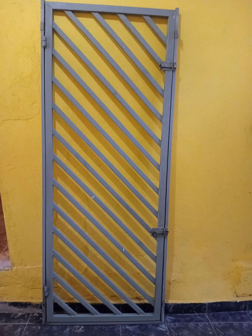 Grade de proteção para porta 2.03 X. 82 - Foto 3