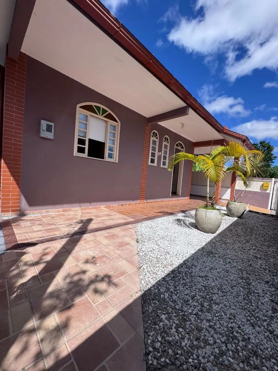 Casa 3 dormitórios com pátio.  - Foto 3