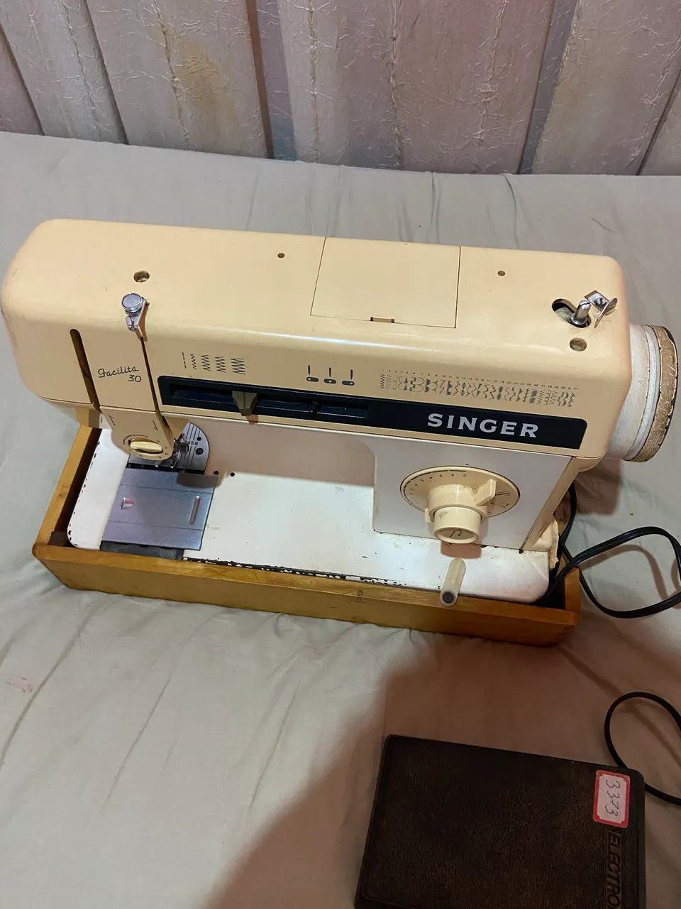 Máquina de costurar 250$