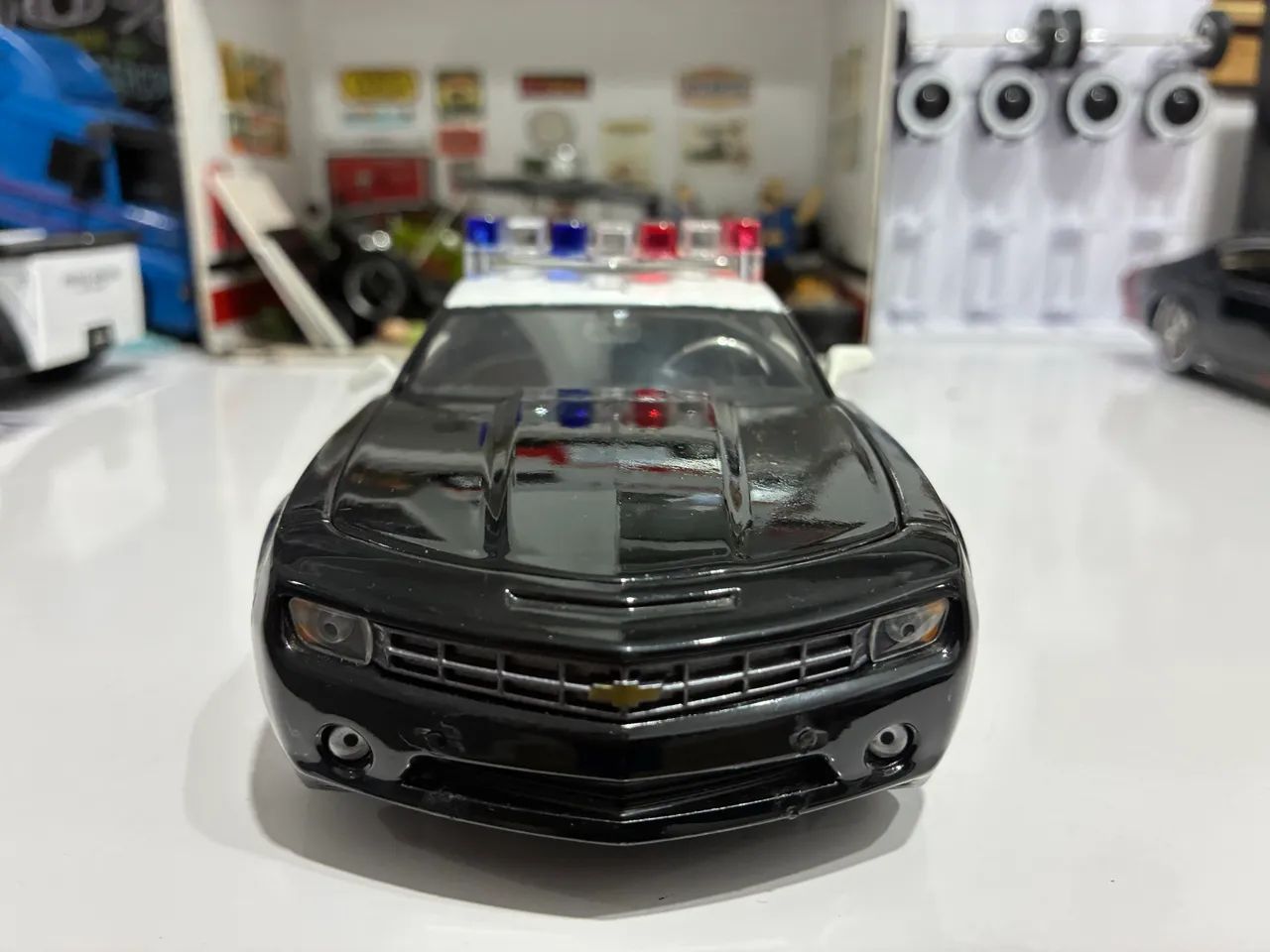 Miniatura Camaro polícia 1:24 - Foto 2