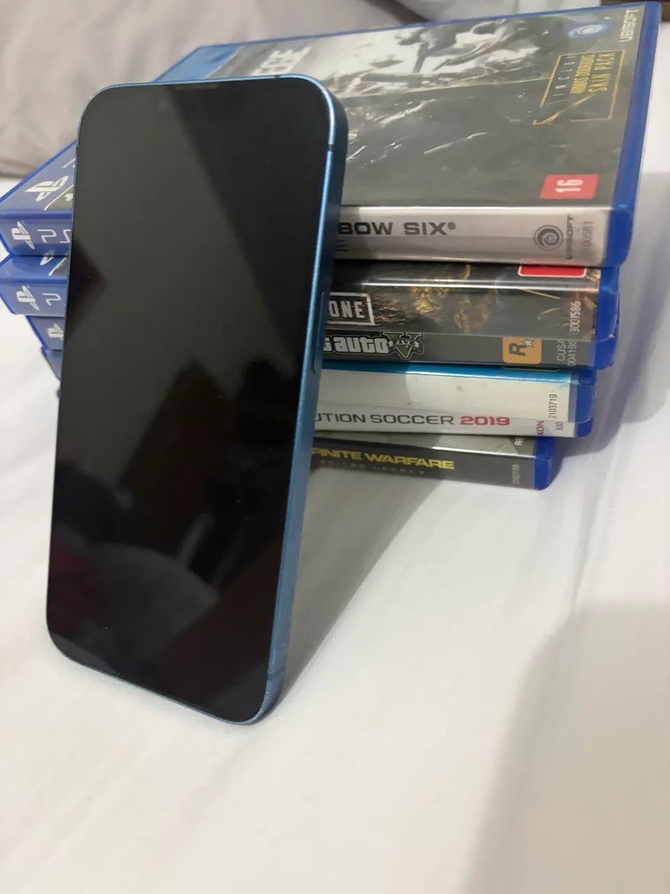 Play 4, IPhone 13, Dji Neo