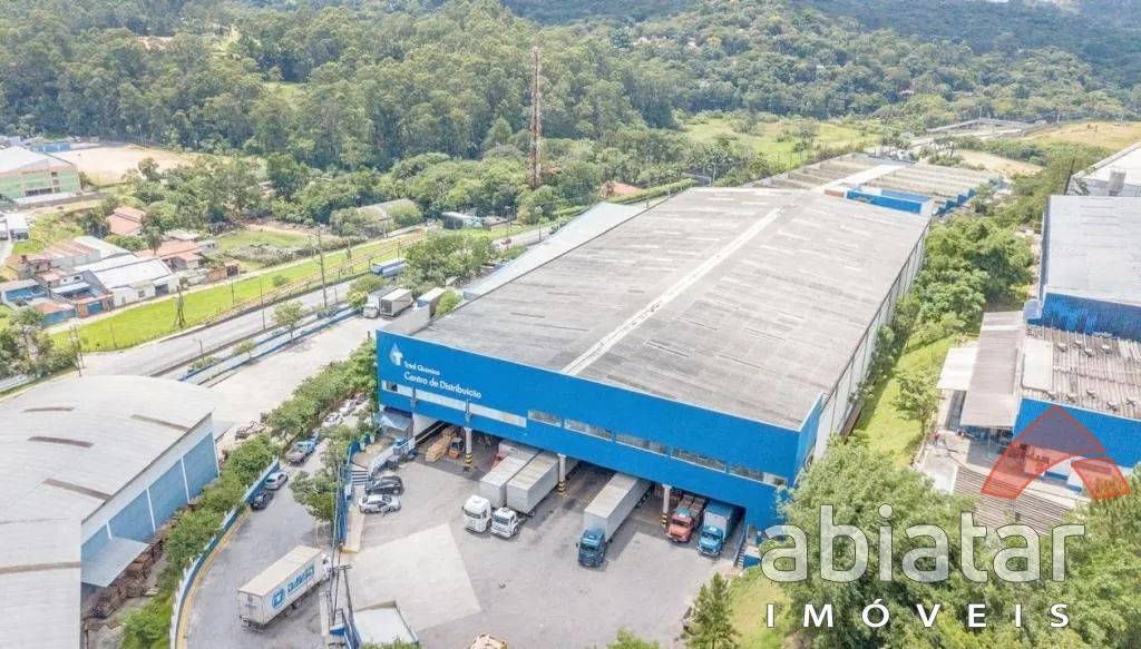 Galpão logístico para locação em Embu das Artes/SP - 6.000m² - Condomínio fechado