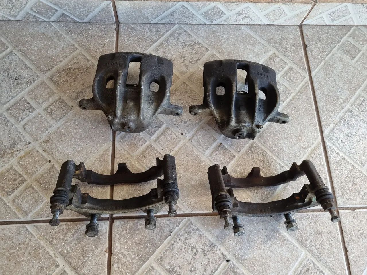 Conjunto Pinça e Cavalete freio Marea - Foto 2