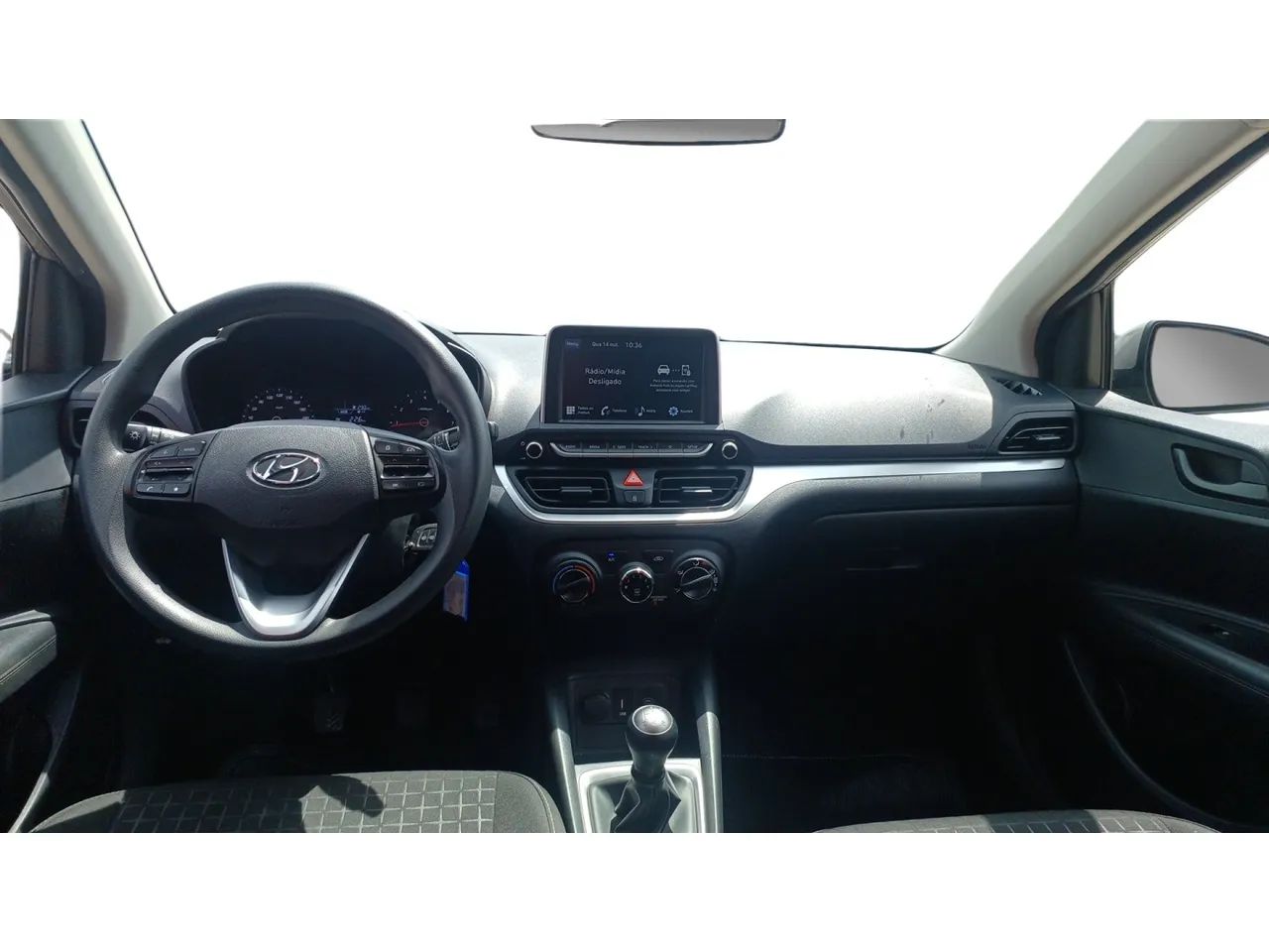 Hyundai HB20 Comfort Plus 1.0 Flex 12V Mec., foto 10 de 16