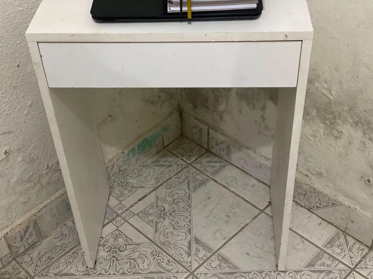 Cabeceira com gaveta 