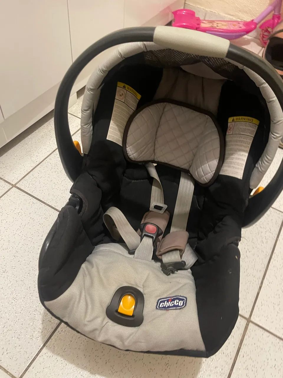 Caderinha de carro 