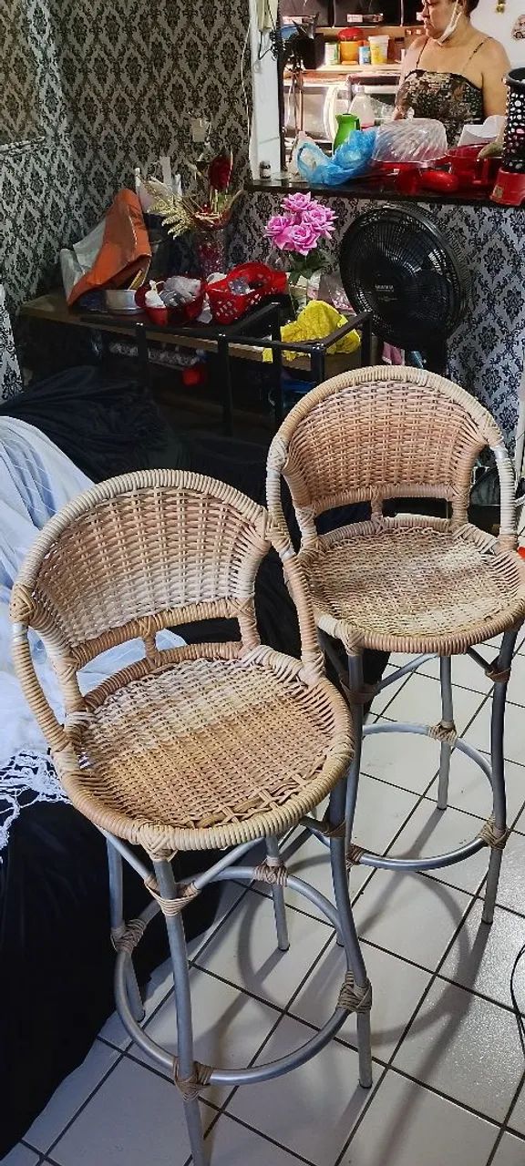 Vendo Par de Banquetas, excelente estado. - Foto 3
