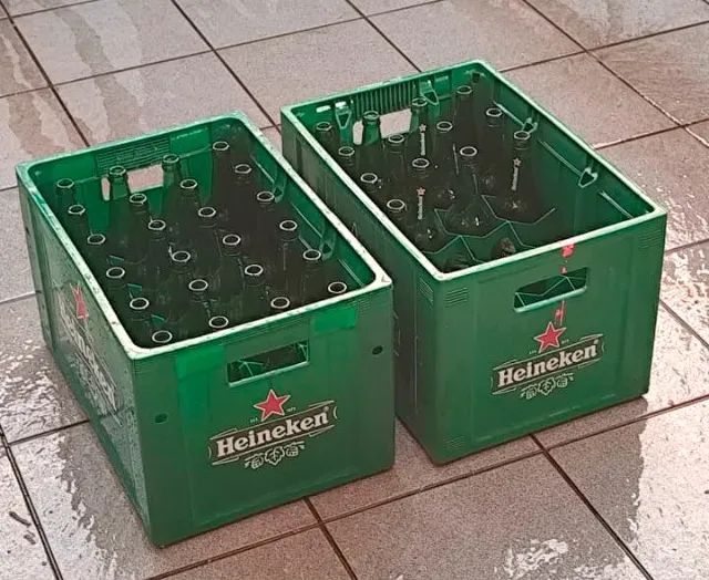 DOIS ENGRADADO COM 37 GARRAFAS - Foto 4