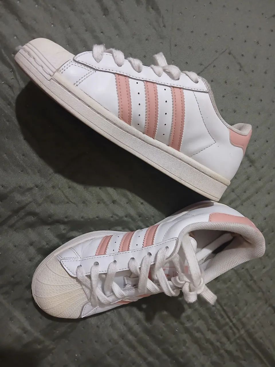 Tênis adidas original calça 36 - Foto 2